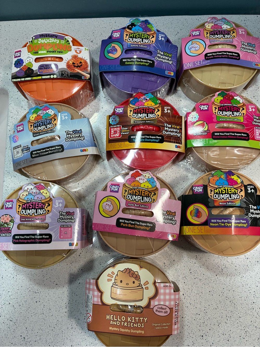 Mystery Dumpling Surprise Squishy Toys - 10 different editions